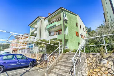 Image de Apartment 832/1950 (Istria - Rabac), 700m from the beach