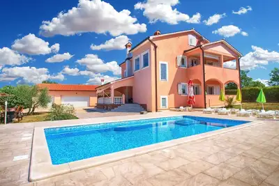 Image de Apartment 870/2041 (Istria - Labin), 6000m from the beach