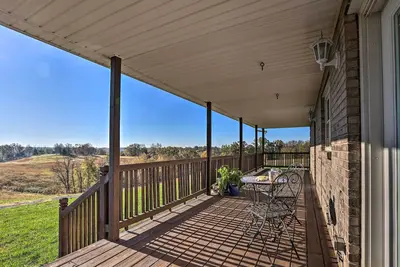 Image de Nouveau! Ferme sur 160 Acre Ranch avec randonnée sur place