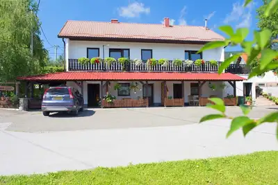 Image de Appartements Milan, (16064), Korenica, Croatia
