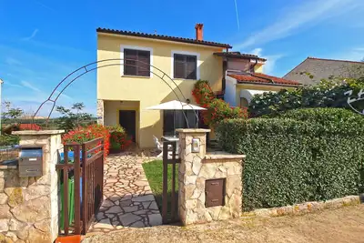 Image de Apartment 1179/10781 (Istria - Banjole), 500m from the beach