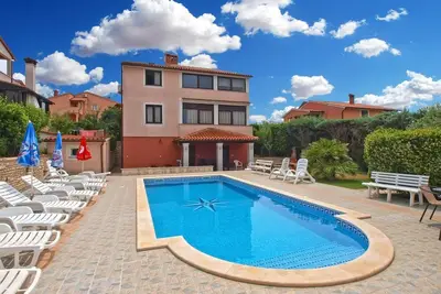 Image de Apartment 1183/10822 (Istria - Banjole), 1000m from the beach