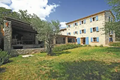 Image de Villa 1212/11149 (Istria - Svetvinčenat), 10000m from the beach