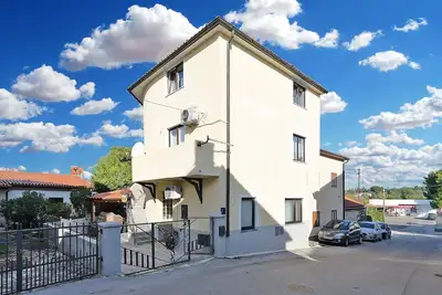 Image de Apartment 1279/12218 (Istria - Pomer), 650m from the beach