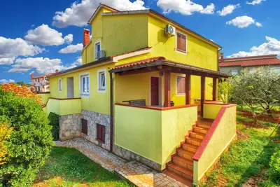 Image de Apartment 1317/12538 (Istria - Pomer), 800m from the beach