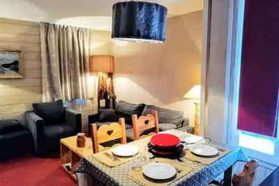 Image de Très bel appartement de 4 pièces pr 6 personnes situé à Tignes quartier du Val Claret proche des pistes et des commerces. Appart