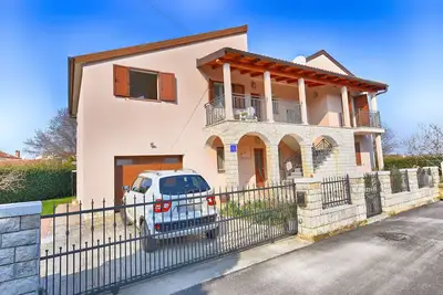 Image de Apartment 1551/15841 (Istria - Rovinj), 2500m from the beach