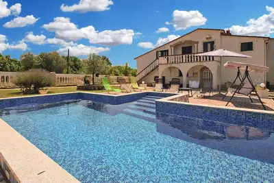 Image de Apartment 1608/16501 (Istria - Pula), 4000m from the beach