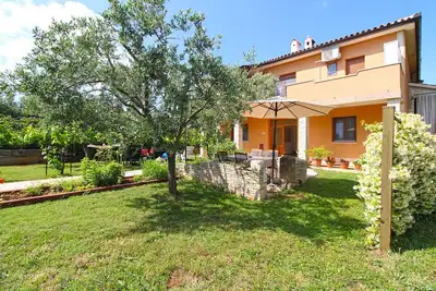 Image de Apartment 1906/23406 (Istria - Muntic), 15000m from the beach