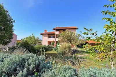 Image de Apartment 1945/24416 (Istria - Bale), 5000m from the beach
