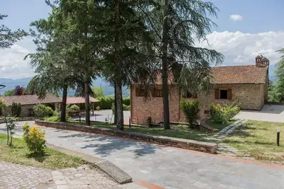 Image de Villa avec piscine aux portes du Parc National des Forêts Casentinesi