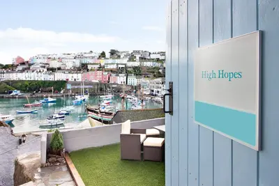 Image de Loft de marin de luxe à Harbor Bowl avec terrasse, vues et permis de stationnement