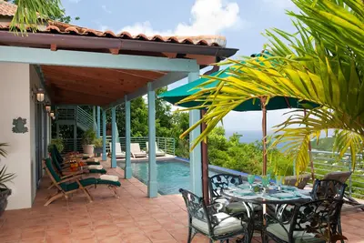 Image de Coco Tier-Situé dans la communauté exclusive de Virgin Grand Estates