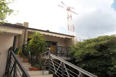 Maison mansardée à quelques mètres de la plage de Capo Peloro