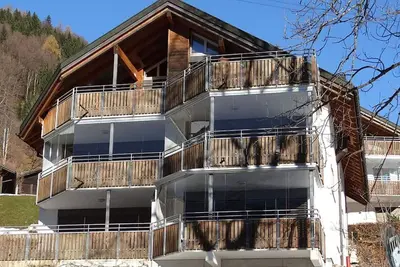 Joli appartement pour 2 personnes avec Wifi, Tv et balcon