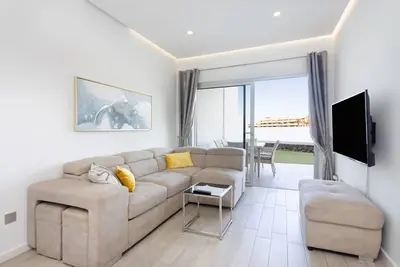 Image de Wonderful 2 bd apartment with great terrace