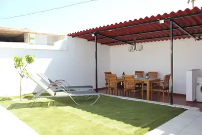 Image de Gran terraza, Bbq y relax en Playa Paraiso
