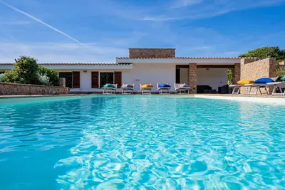 Villa à Portobello Di Gallura avec 5 chambres à coucher, 10 couchages
