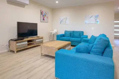 Image de A tout et plus encore. Maison de la marina avec tous les extras.