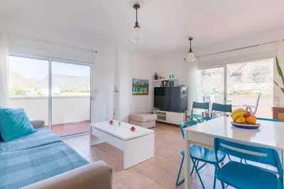 Image de Grand et calme appartement près de la plage