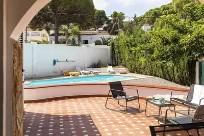 Image de Ref. Planasses 2: Maison pour 6 personnes avec piscine privée.