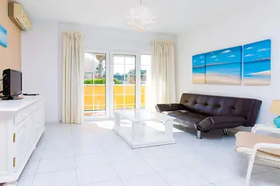 Image de Suite Nº 2 (1 double room) pool views