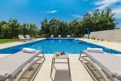 Image de Villa Jardin - pour 10 personnes avec piscine de 72 m² et de nombreux extras