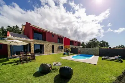Image de Para famílias com vista mar e piscina aquecida, Felicidade Rocha Ii