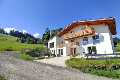Image de Landhaus à l'ascenseur de Schindelberg - pure nature aux remontées mécaniques