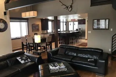 Image de Beautiful Mountain Contemporary - Vues panoramiques - Près de la navette gratuite Vail