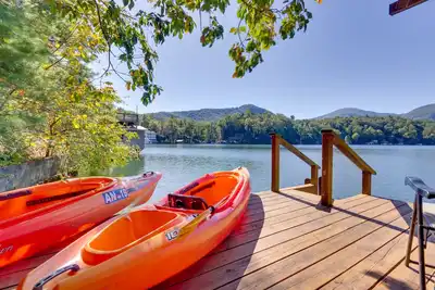 Image de Nouveau! Cottage privé Lake Lure avec hangar à bateaux et terrasses