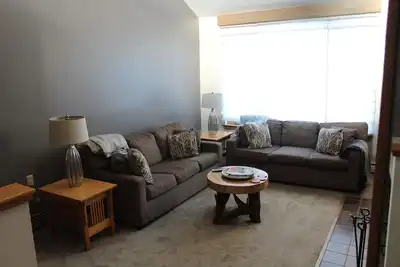 Image de Modern and Cozy Ski Condo