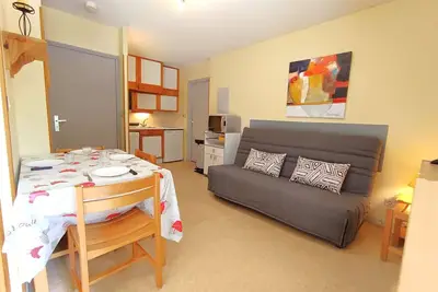 Image de T2 Cabine avec Balcon au Cœur des Thermes - 6 Pers, Parking, Proche Télécabines, Équipé Tout Confort