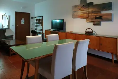 Image de Appartement avec grand balcon à 100 mètres de la mer.