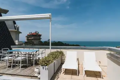 Image de Appartement Piscine Terrasse 1 Min Plage Et Golf