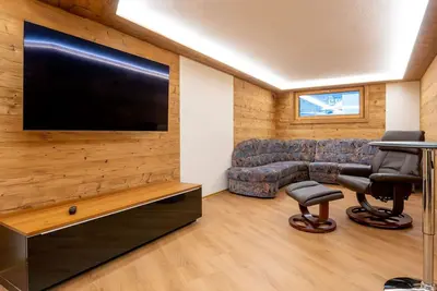 Image de Confortable appartement pour 4 personnes avec Wifi, bain à remous, Tv et balcon