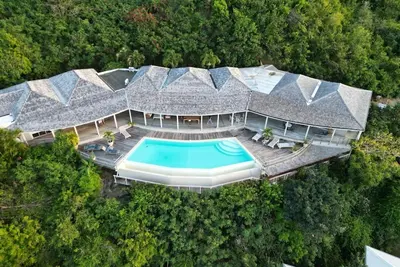 Image de Superbe Villa Dominant La Mer - Vue À Couper Le Souffle- de 6 à 14 Personnes