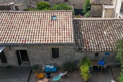 Image de Grande maison de vacances en pierres Sud de la France