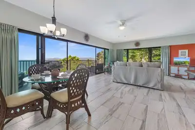 Image de Retraite de Taylor - Vues incroyables! 1br / 1ba - Nouvelle liste! Rénové!