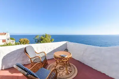 Image de Superbe maison de 5 chambres à Stalettì