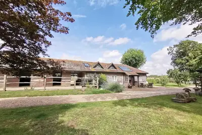 Image de Chichester Cottage - Conversion stable de luxe