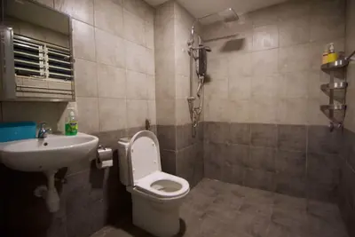 Image de Espace moderne et calme dans la ville de Kl