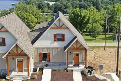 Image de Here's your \"Life on the Lake\" - Relax, rejuvenate, Wheelchair Access!