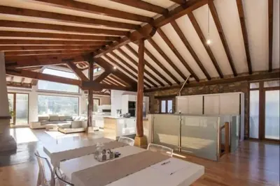 Image de ¡¡Nuevo! ! Excepcional chalet cerca de Cabárceno