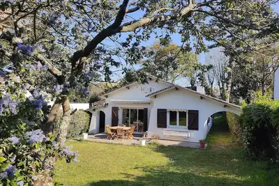 Image de Maison pour 8 personnes à 300m de la plage, totalement rénovée en 2019