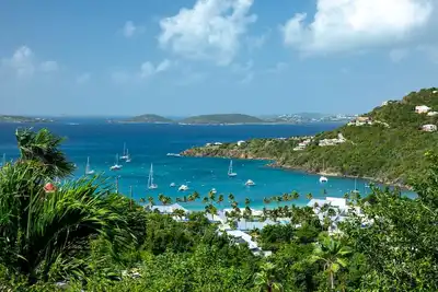 Image de Pervenche - Beautiful Island Cottage Super avec piscine privée