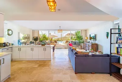 Image de Hayal Apartment Kalkan, duplex contemporain de 3 chambres avec piscine privée