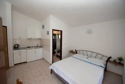 Image de Appartement dans Duće avec vue mer, Balcon, Climatisation, Wifi (132-3)