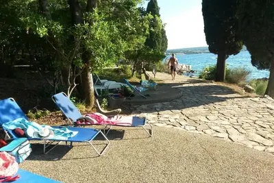 Image de Appartement dans Malinska avec terrasse, Climatisation, Wifi, Machine à laver (4693-2)