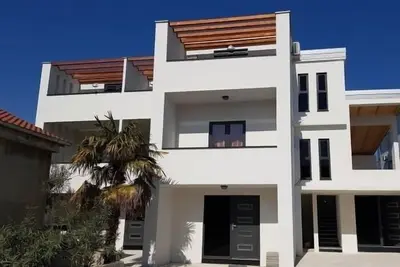 Image de Appartement Studio dans Biograd na Moru avec vue mer, terrasse, Climatisation, Wifi (4805-5)